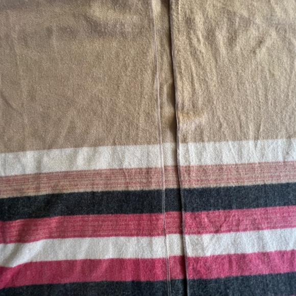 Women's Shawl Wraps Women Warm Poncho Cape Tassel Oversized Shawl Wraps for Fall - Picture 13 of 15